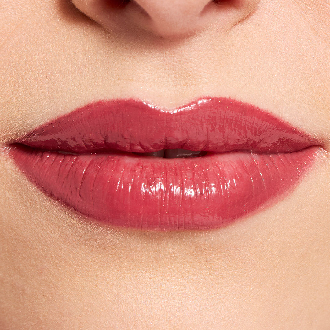 Revolution Pout Lip Gloss Stick Sugar Plum Mauve