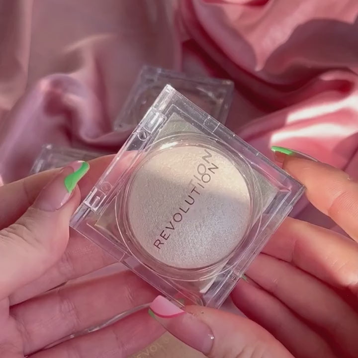 Makeup Revolution Beam Bright Highlighter Diamond Glow