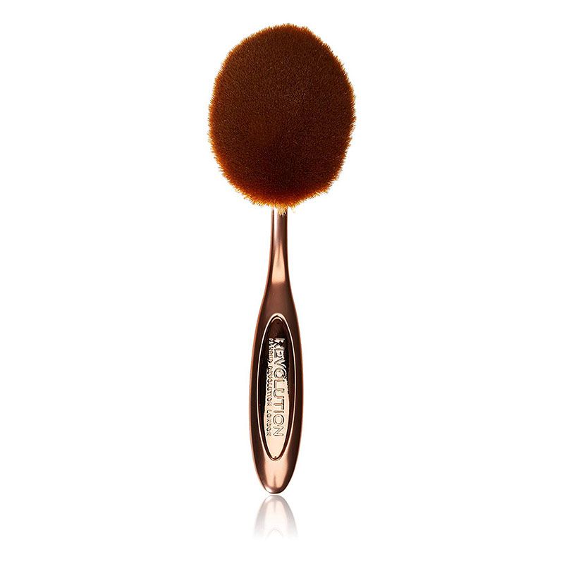 Makeup Revolution Precision Brush Oval Cheek