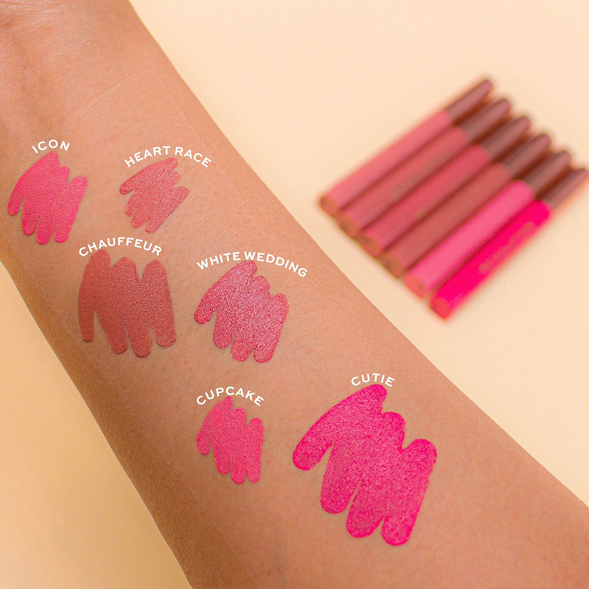 Makeup Revolution Velvet Kiss Lip Crayon TGIF