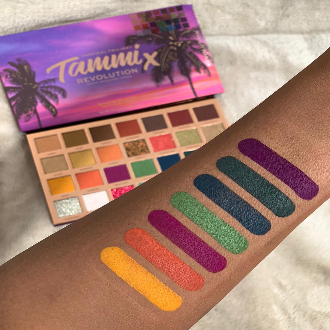 Makeup Revolution X Tammi Tropical Twilight Eyeshadow Palette