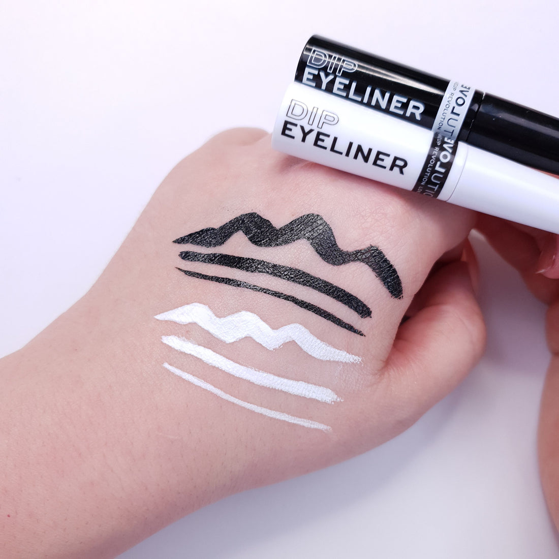 Relove By Revolution Dip Eyeliner White